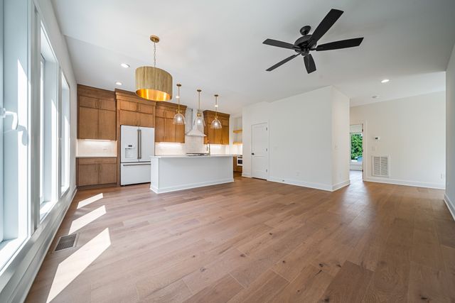 533 Whispering Hills Dr B, Nashville, TN 37211