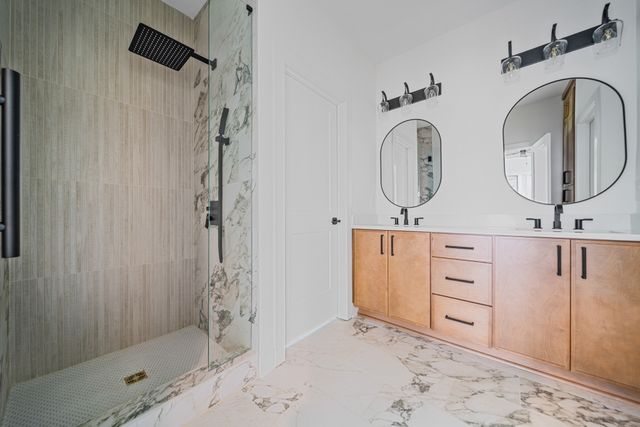 533 Whispering Hills Dr B, Nashville, TN 37211