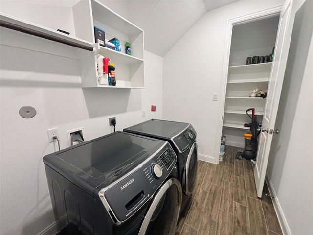 30511 Aster Brook Drive, Brookshire, TX 77423
