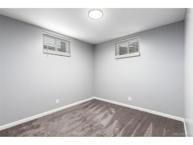 1040 E 112th Pl, Northglenn, CO 80233