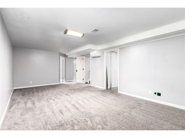 1040 E 112th Pl, Northglenn, CO 80233