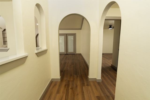 2533 Indian Creek Court, Oklahoma City, OK 73120