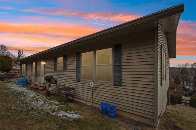 N2759 Cross Street, Lodi, WI 53555