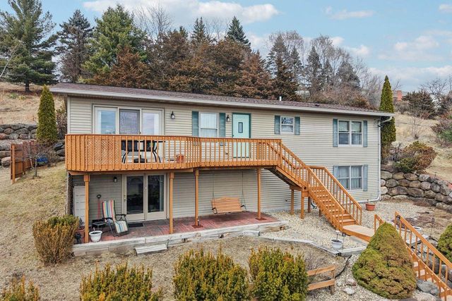 N2759 Cross Street, Lodi, WI 53555