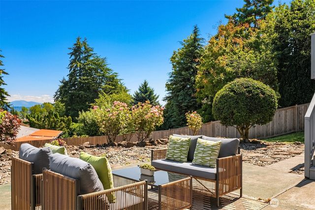 17914 50th Avenue S, Seatac, WA 98188