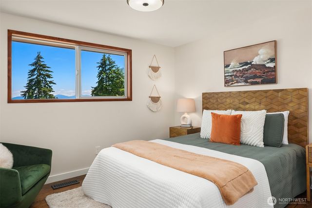 17914 50th Avenue S, Seatac, WA 98188