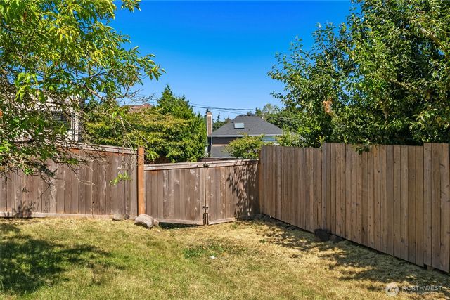 17914 50th Avenue S, Seatac, WA 98188