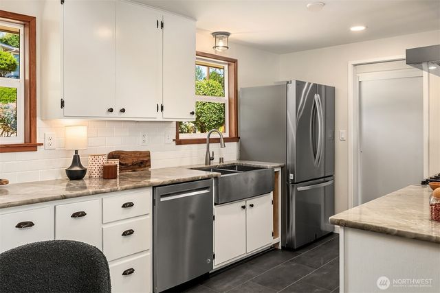 17914 50th Avenue S, Seatac, WA 98188