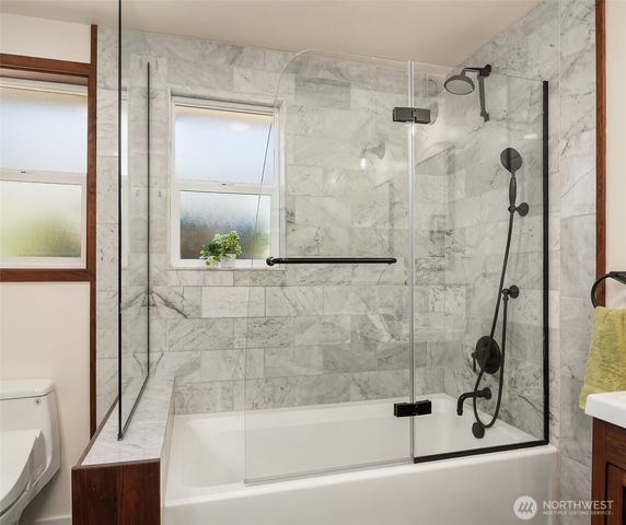 17914 50th Avenue S, Seatac, WA 98188