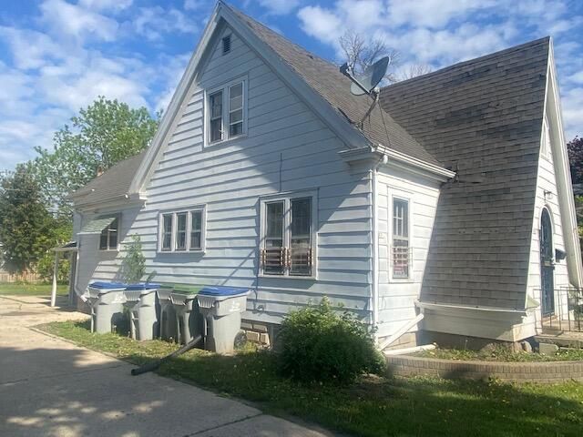5853 N 40th STREET #5855, Milwaukee, WI 53209