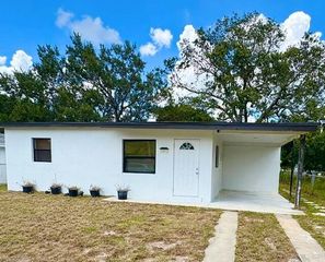 2002 Avenue P, Fort Pierce, FL 34950