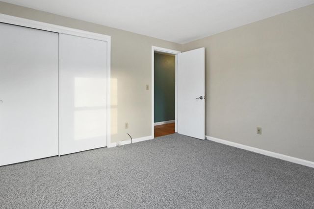 2 Tufts Drive, Nashua, NH 03064