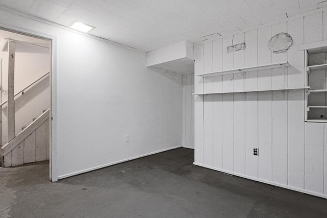 2 Tufts Drive, Nashua, NH 03064