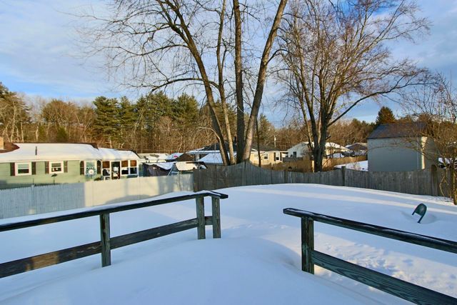 2 Tufts Drive, Nashua, NH 03064