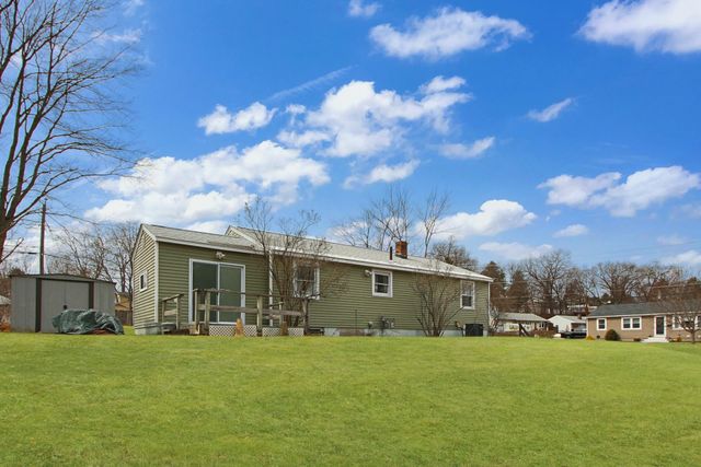 2 Tufts Drive, Nashua, NH 03064