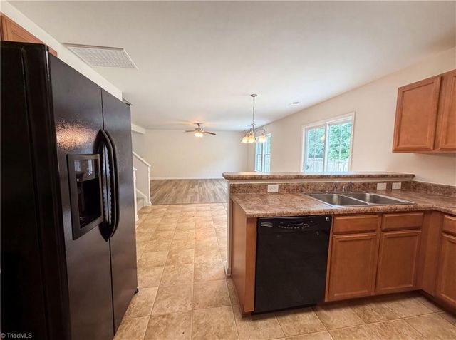5503 Hardie Farm Drive, Greensboro, NC 27405