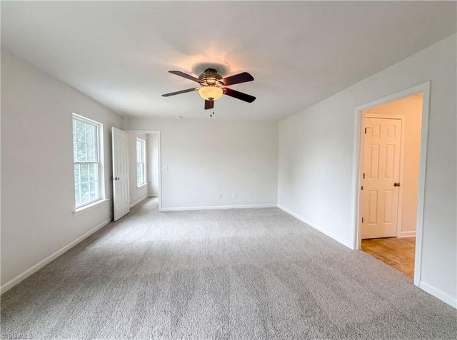 5503 Hardie Farm Drive, Greensboro, NC 27405