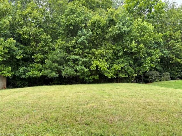 5503 Hardie Farm Drive, Greensboro, NC 27405