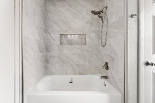 1819 Fresh Meadow Drive, Missouri City, TX 77489