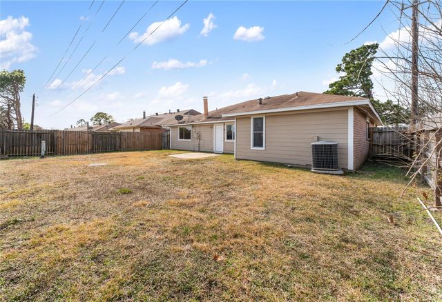 1819 Fresh Meadow Drive, Missouri City, TX 77489