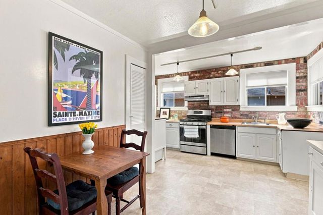 468 Donaldson Avenue, Pacifica, CA 94044
