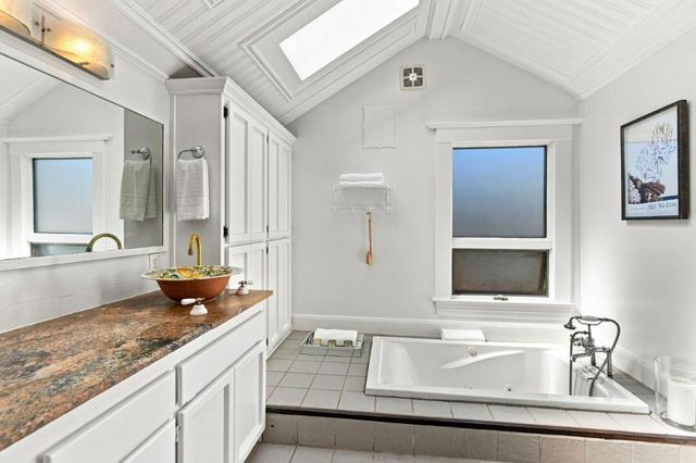 468 Donaldson Avenue, Pacifica, CA 94044