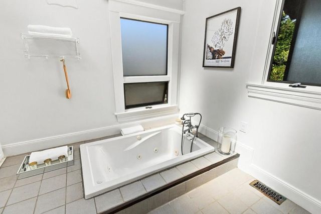 468 Donaldson Avenue, Pacifica, CA 94044