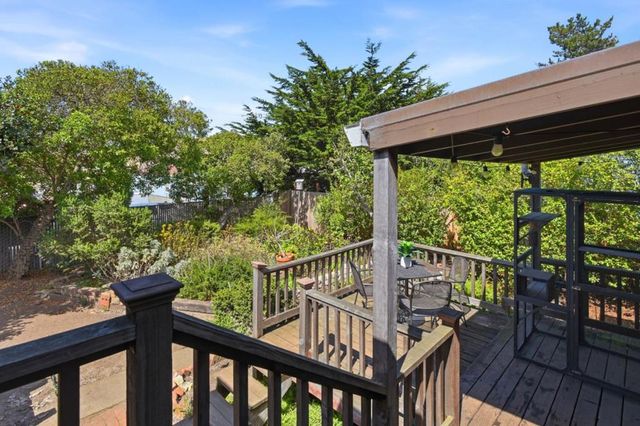 468 Donaldson Avenue, Pacifica, CA 94044