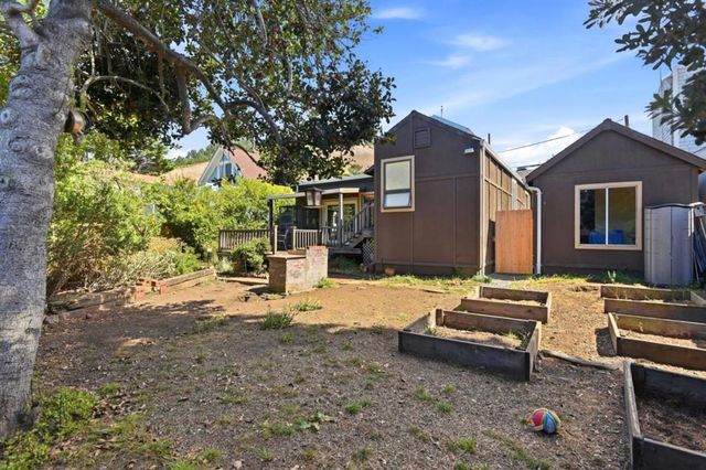 468 Donaldson Avenue, Pacifica, CA 94044