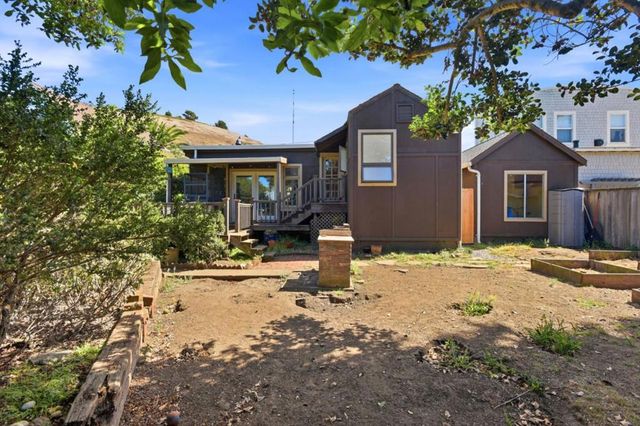 468 Donaldson Avenue, Pacifica, CA 94044