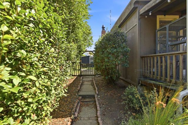 468 Donaldson Avenue, Pacifica, CA 94044