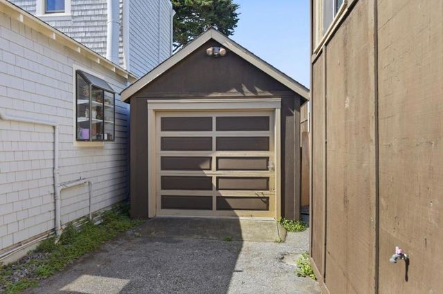 468 Donaldson Avenue, Pacifica, CA 94044