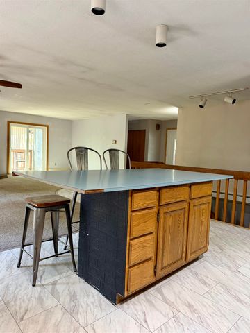 2585 STELLAR WAY, Fairbanks, AK 99712