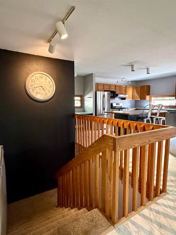 2585 STELLAR WAY, Fairbanks, AK 99712