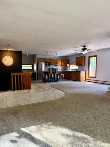 2585 STELLAR WAY, Fairbanks, AK 99712