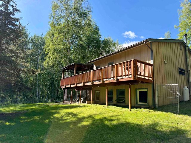 2585 STELLAR WAY, Fairbanks, AK 99712