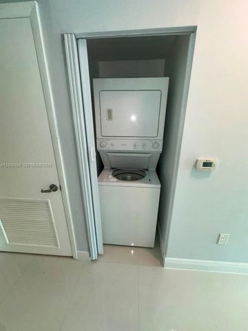 350 S Miami Ave 3115, Miami, FL 33130