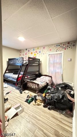 327 Ellison St, Paterson City, NJ 07501