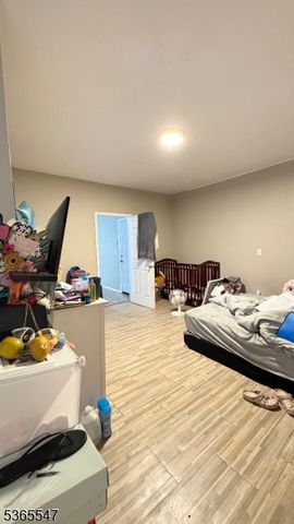 327 Ellison St, Paterson City, NJ 07501