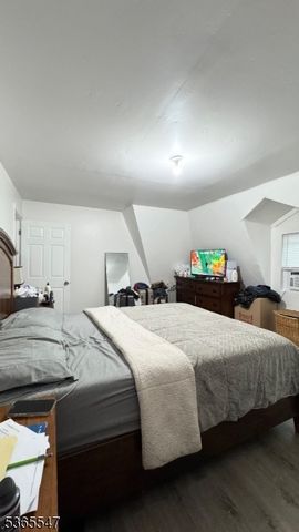 327 Ellison St, Paterson City, NJ 07501