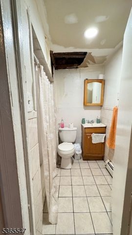 327 Ellison St, Paterson City, NJ 07501