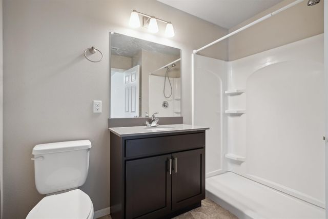 2903 Cohen Lane, Waterloo, IA 50701
