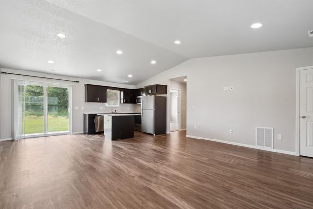 2903 Cohen Lane, Waterloo, IA 50701