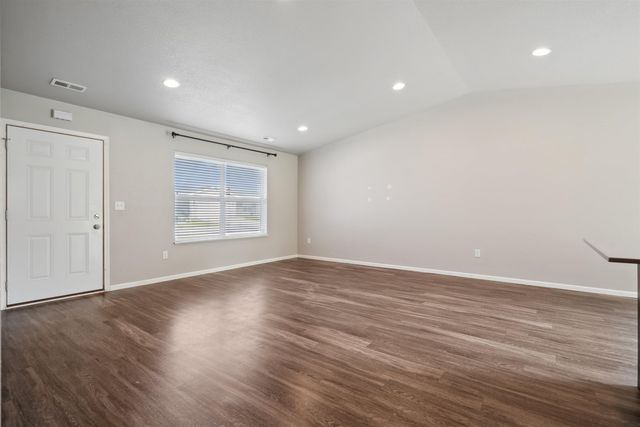 2903 Cohen Lane, Waterloo, IA 50701