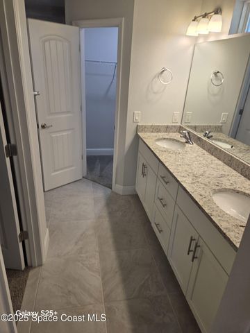 2437 Hagoplan Avenue SW, Palm Bay, FL 32908