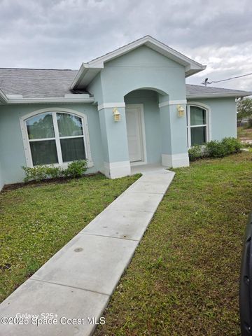 2437 Hagoplan Avenue SW, Palm Bay, FL 32908