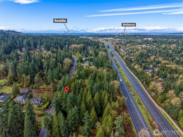 16714 SE Newport Way, Bellevue, WA 98006