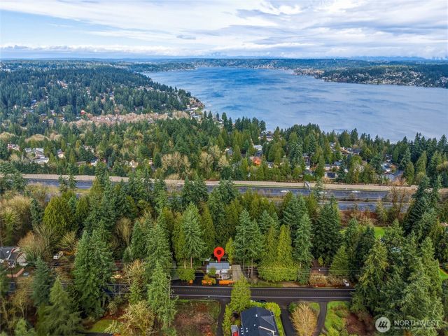 16714 SE Newport Way, Bellevue, WA 98006