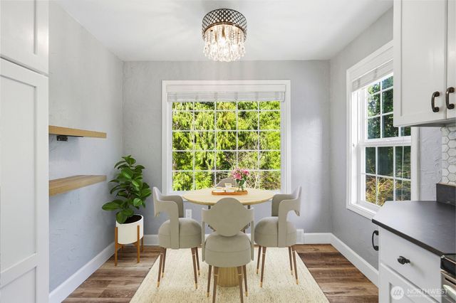 16714 SE Newport Way, Bellevue, WA 98006