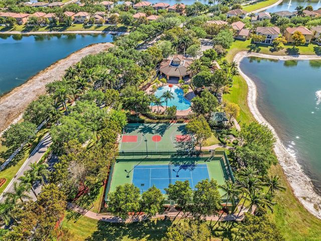 607 Gazetta Way, West Palm Beach, FL 33413